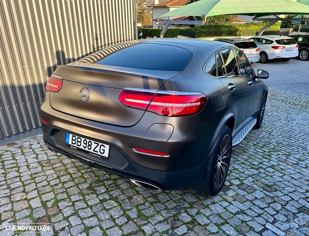 Mercedes-Benz GLC 300 e Coupe 4Matic 9G-TRONIC AMG Line - 6