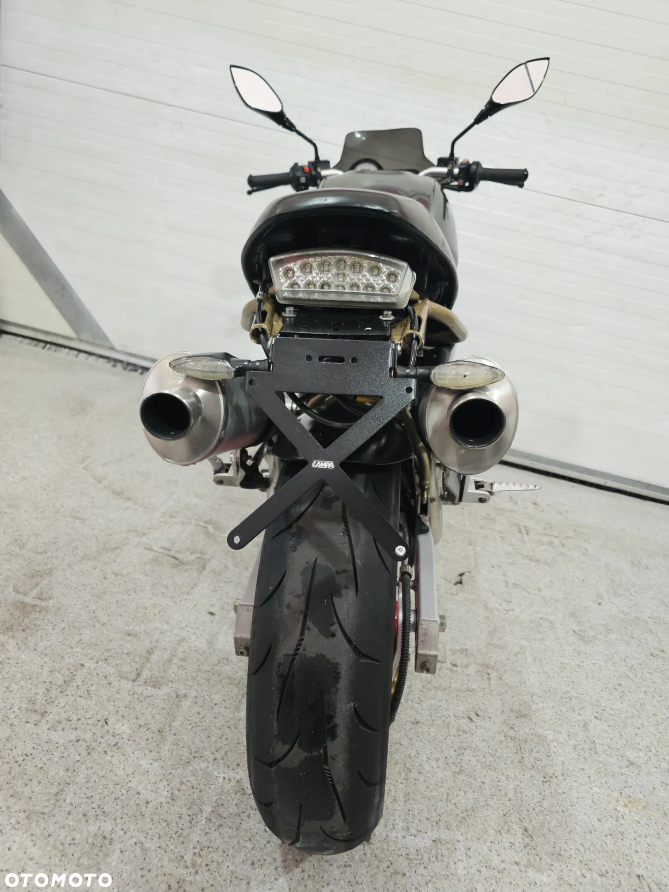 Ducati Monster - 25