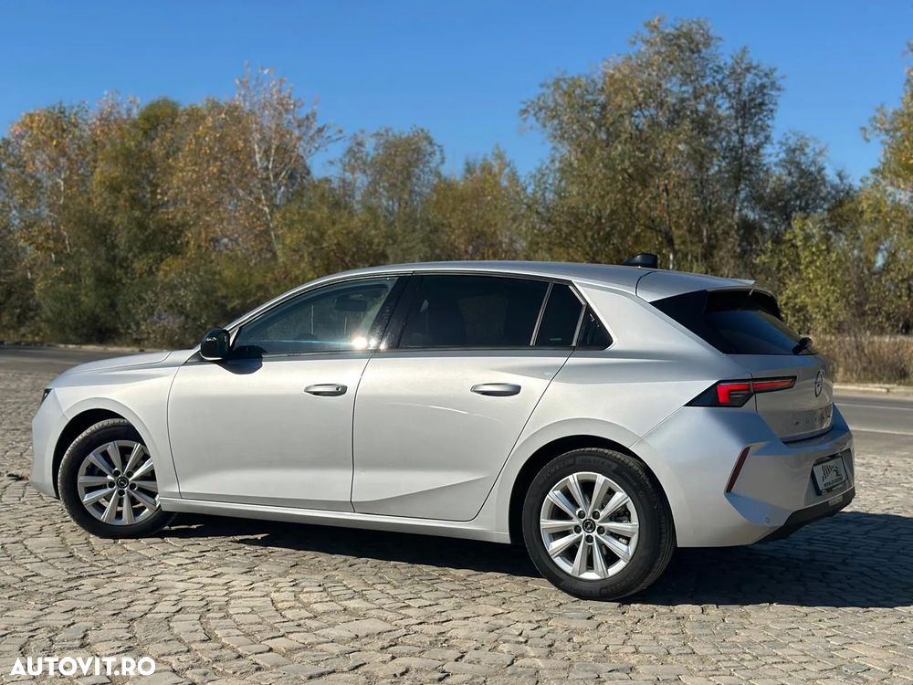 Opel Astra 1.2L Turbo Start/Stop AT8 Elegance - 4