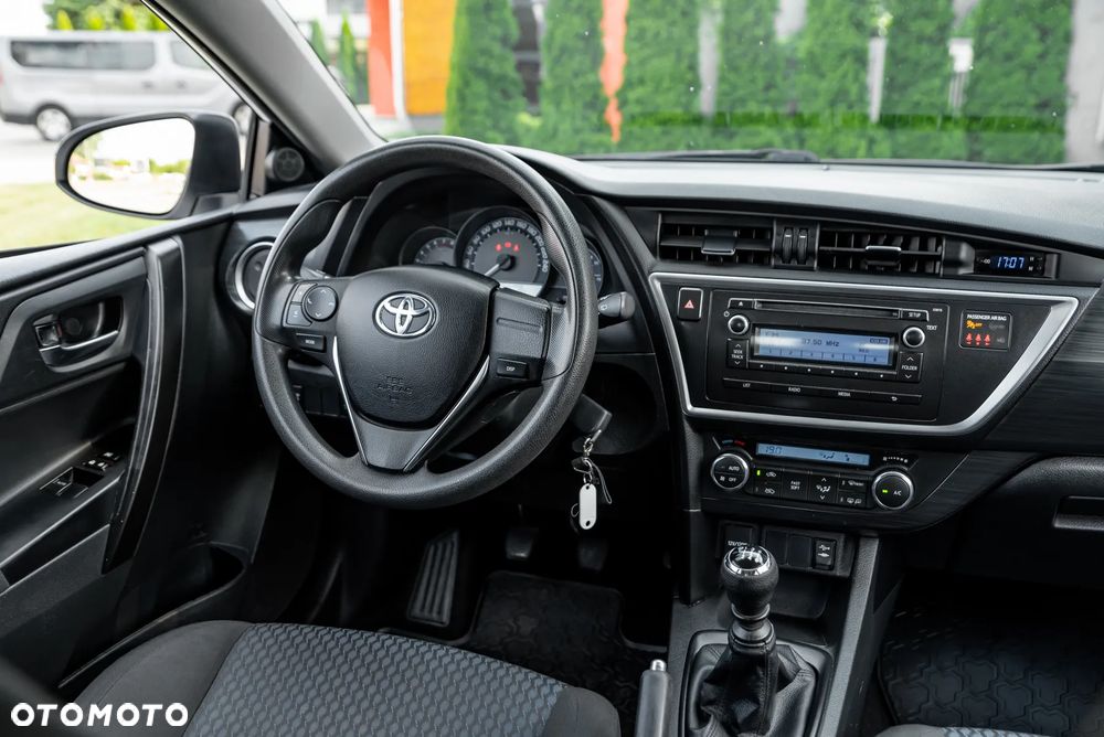 Toyota Auris 1.33 Dual-VVT-i Comfort - 6