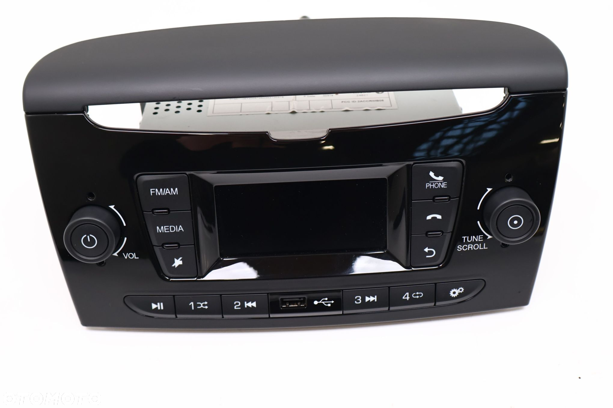 LANCIA YPSILON RADIO '07357106420 - 2
