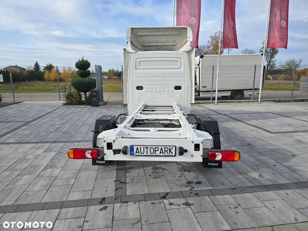 Volkswagen Crafter - 14