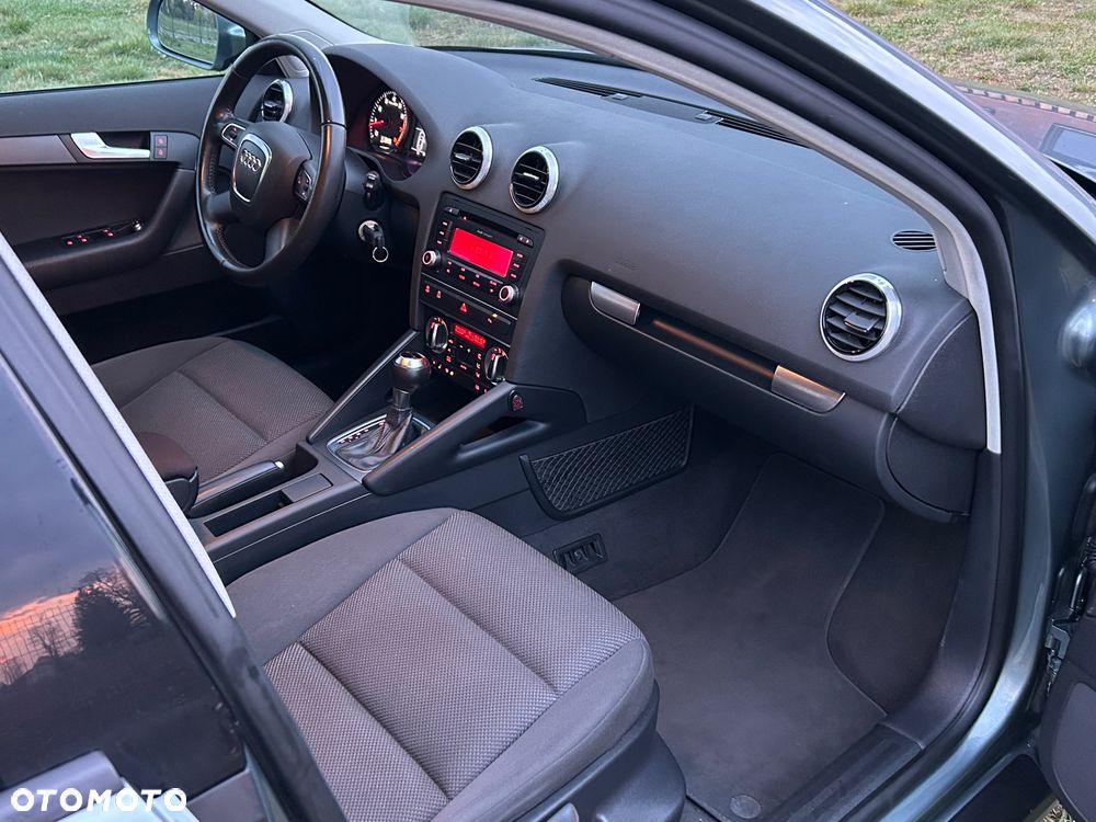 Audi A3 Sportback 1.2 TFSI S tronic Ambiente - 18