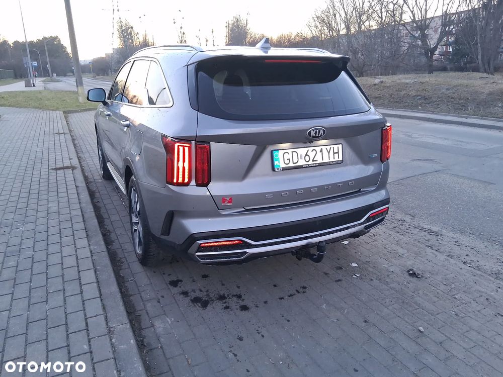 Kia Sorento 1.6 T-GDI HEV L 7os - 18