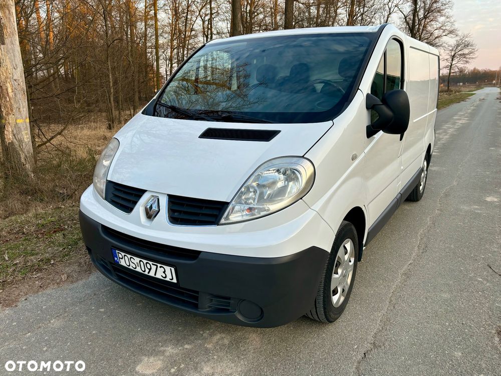 Renault Trafic - 2
