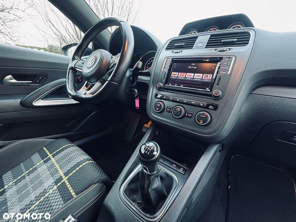 Volkswagen Scirocco - 16