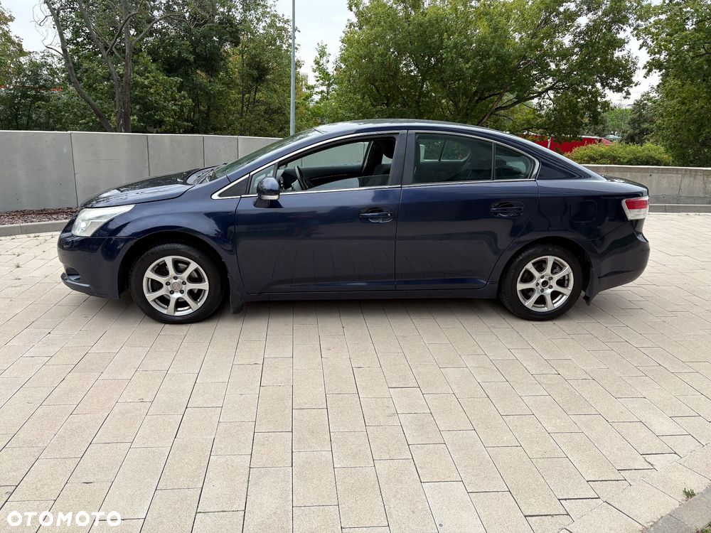 Toyota Avensis 2.0 D-4D Team - 5
