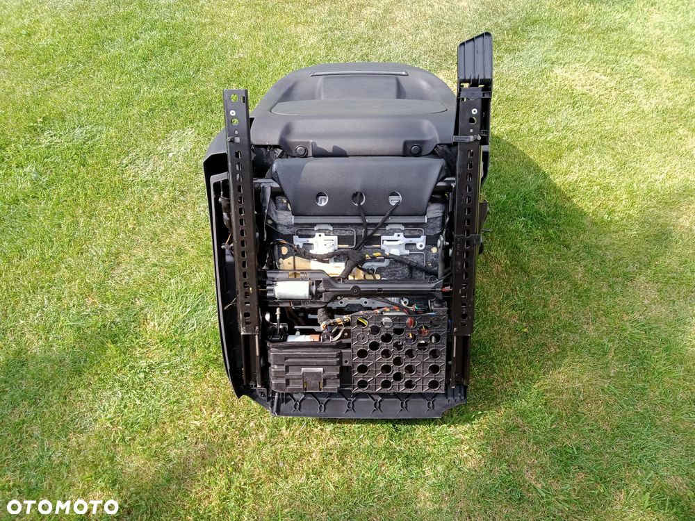 FOTEL KIEROWCY BMW X6 F16 14- - 6