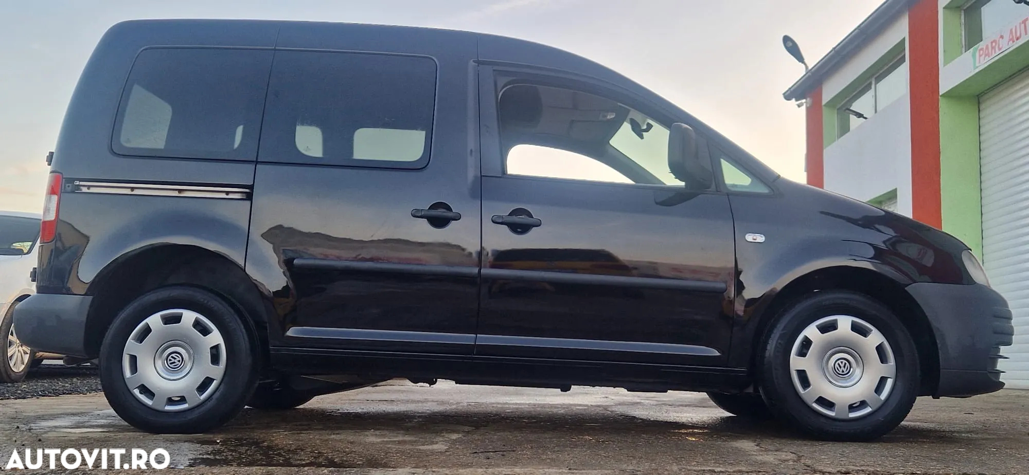 Volkswagen Caddy - 8