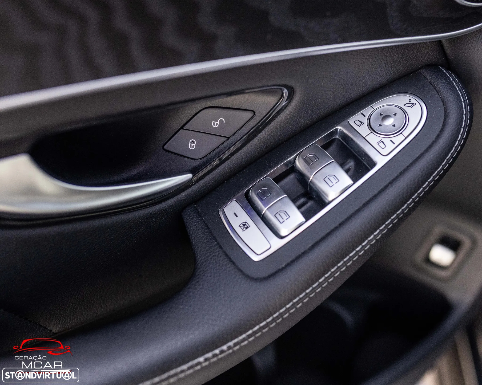 Mercedes-Benz GLC 300 Coupe e 4Matic - 12