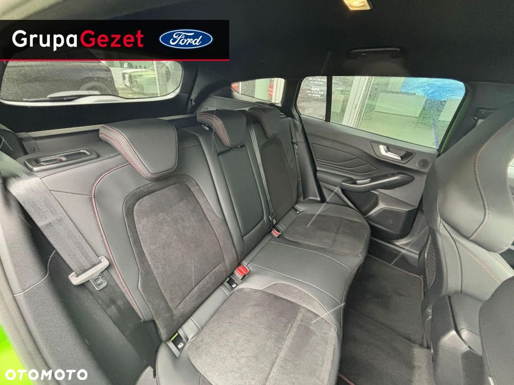 Ford Focus - 16