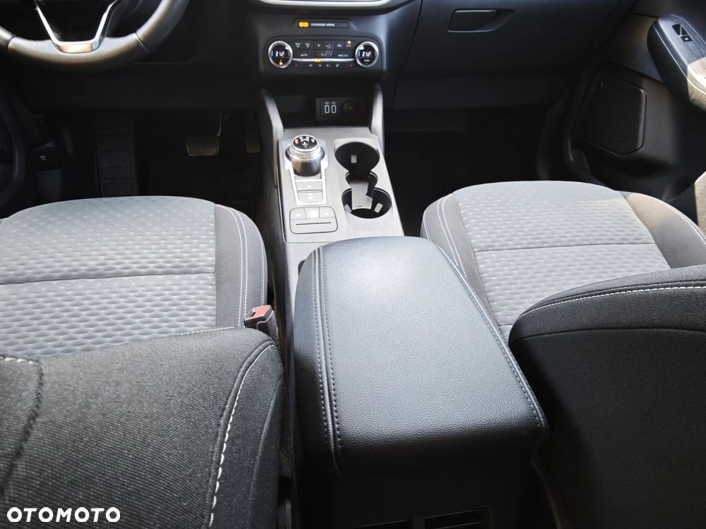 Ford Kuga 1.5 TDCi 2x4 Cool & Connect - 31