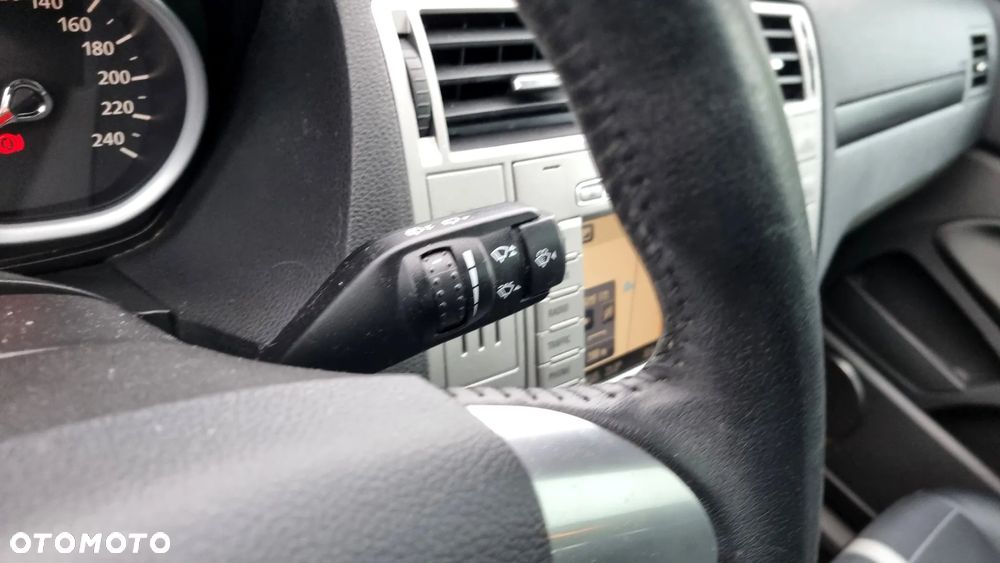 Ford Kuga 2.0 TDCi 4x4 Titanium - 24