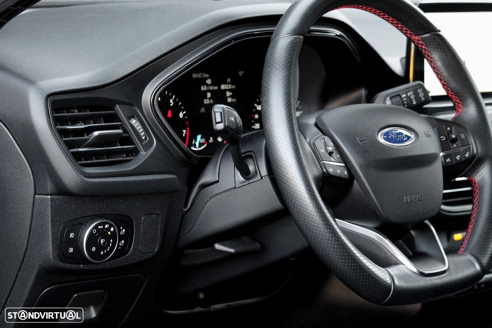 Ford Focus 1.0 EcoBoost ST-Line - 17