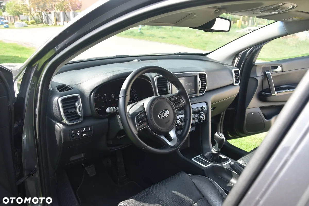 Kia Sportage 1.6 GDI L Business Line Plus 2WD - 24