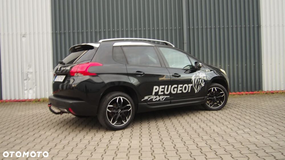 Peugeot 2008 1.2 Pure Tech Style S&S - 5