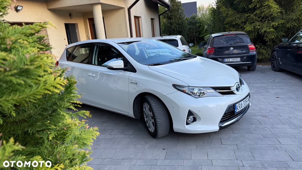 Toyota Auris 1.8 HSD Prestige - 12