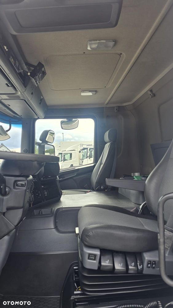 Scania P450 6x2 chłodnia Carrier 1250 8,6m długa full air pełen serwis ASO super stan! godna uwagi! - 15