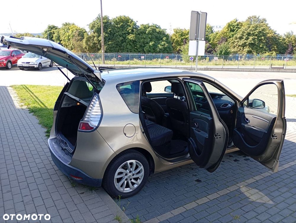 Renault Scenic 1.5 dCi Limited - 28