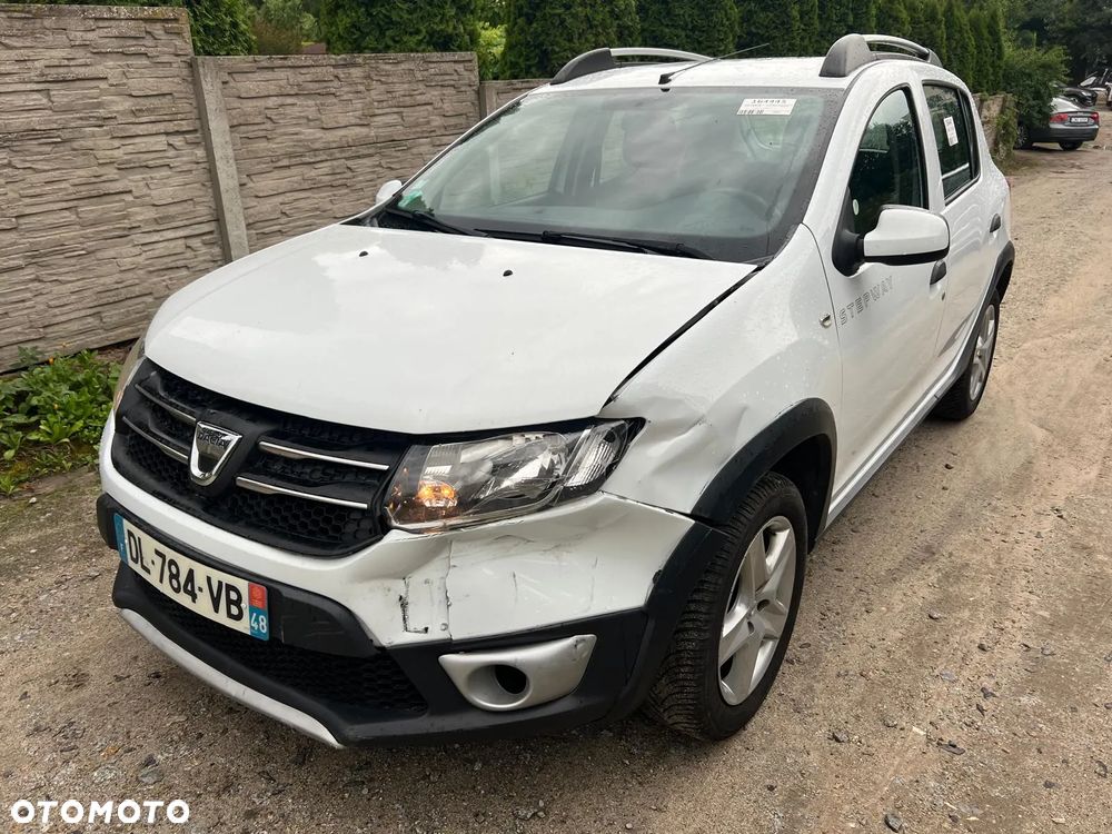 Dacia Sandero 0.9 TCe Laureate - 1