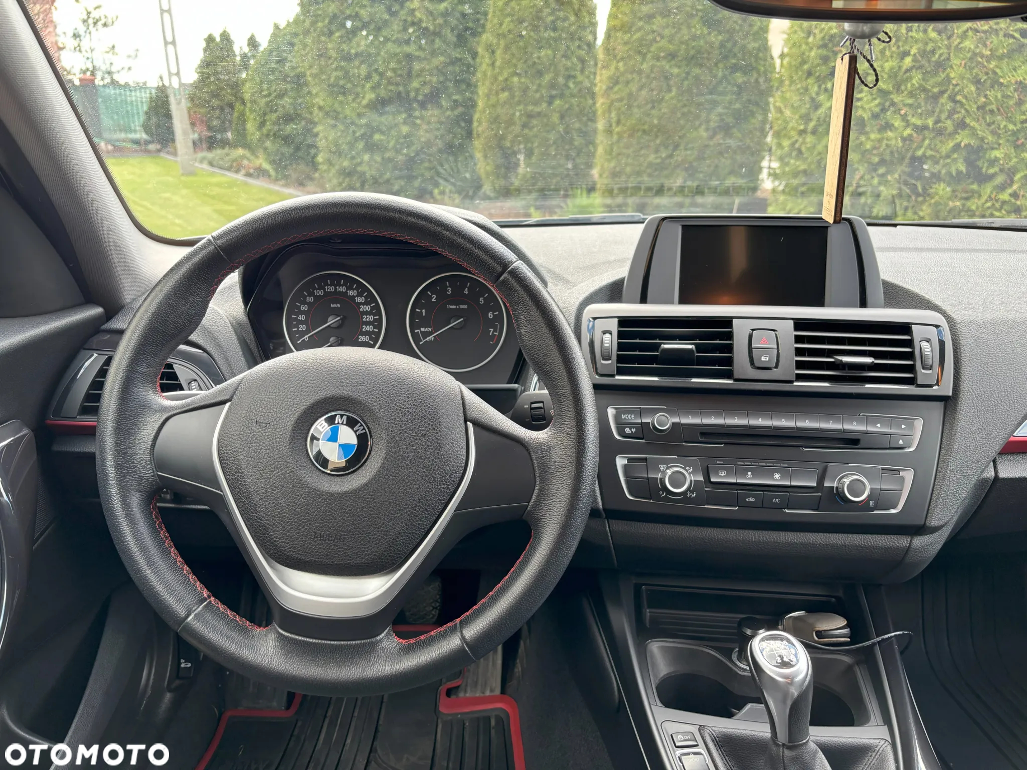 BMW Seria 1 114i Sport Line - 11