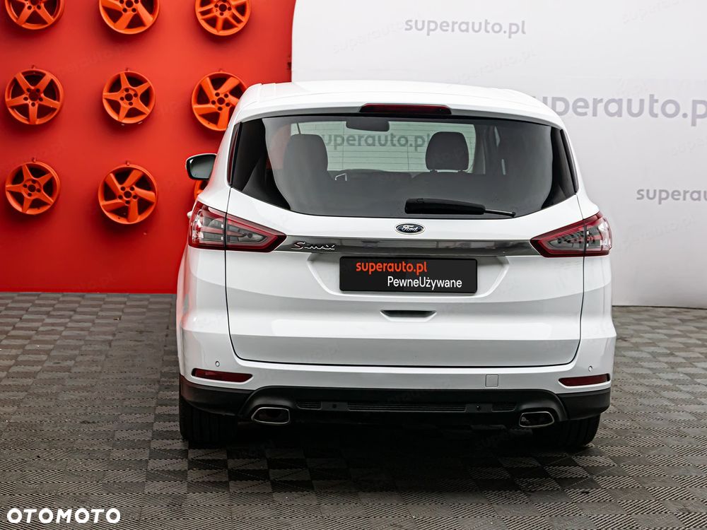 Ford S-Max - 22