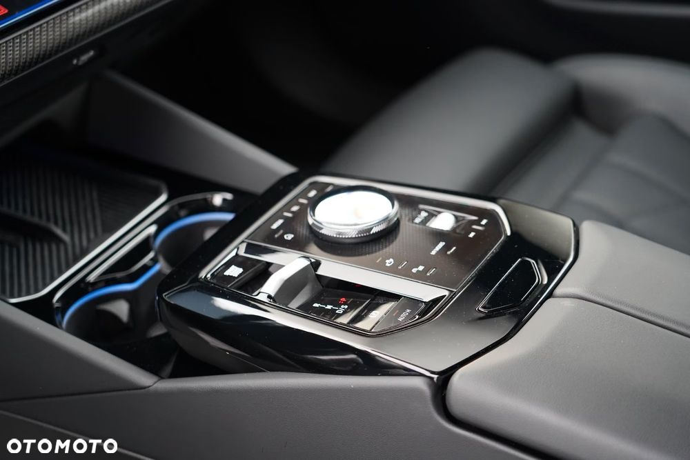 BMW Seria 5 - 30
