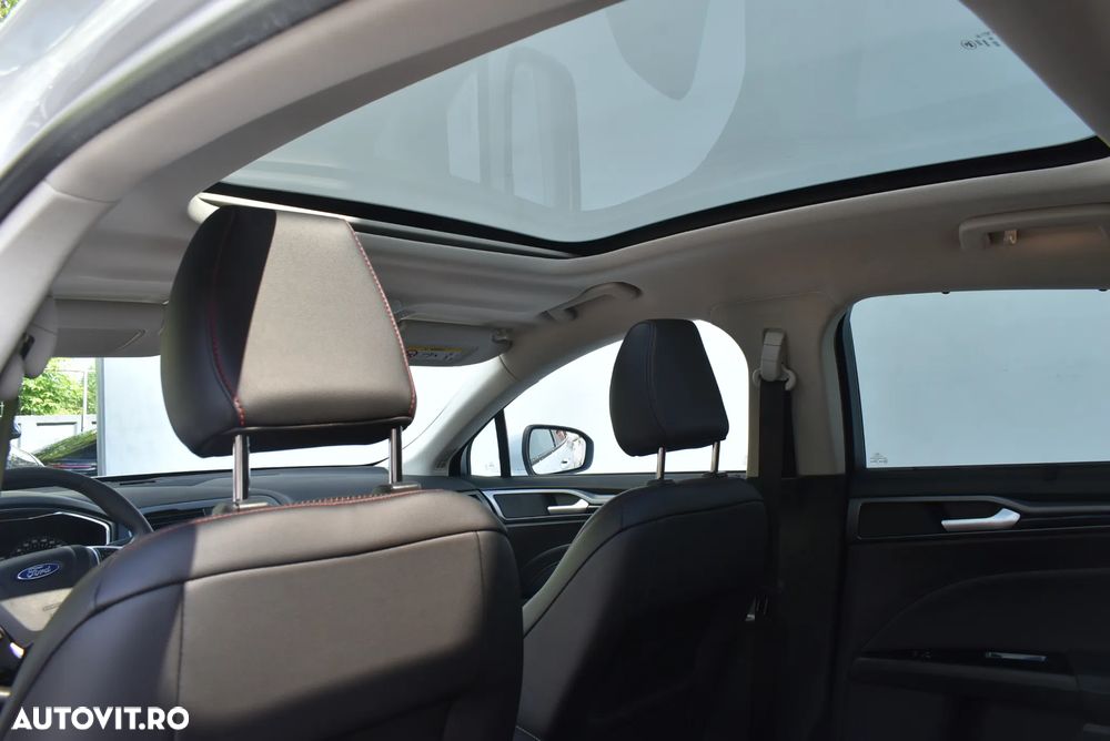 Ford Mondeo 2.0 EcoBoost Titanium - 20