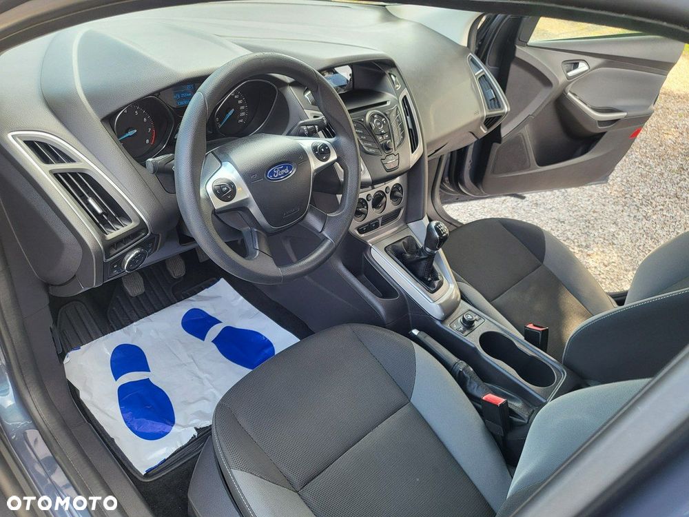 Ford Focus - 15