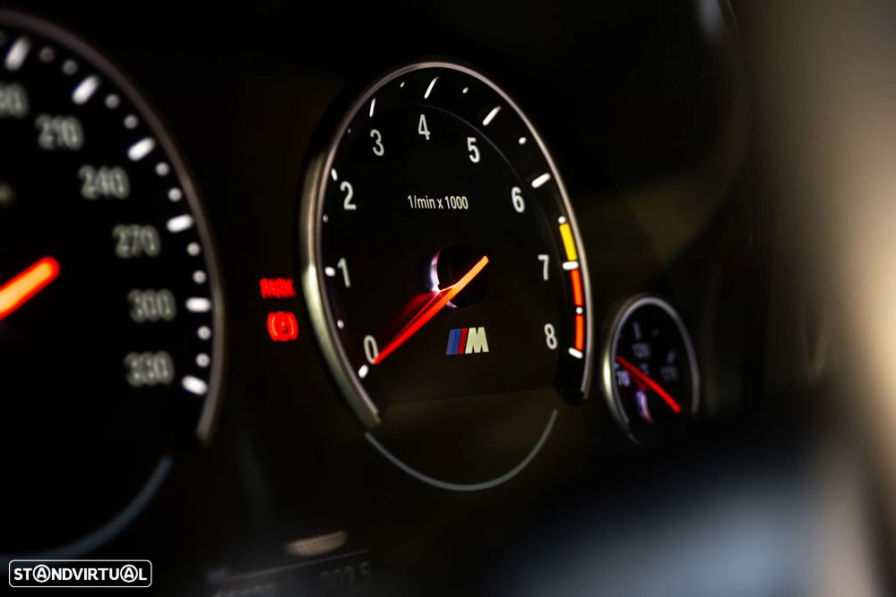 BMW X5 M Standard - 43