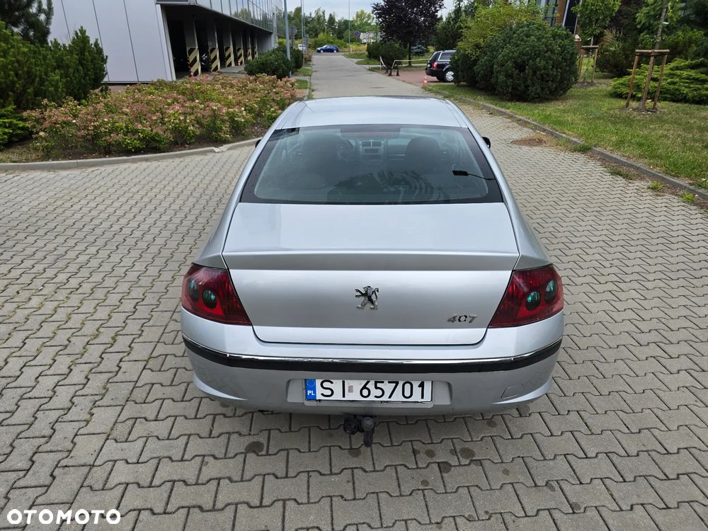 Peugeot 407 2.0 HDI Intense - 13