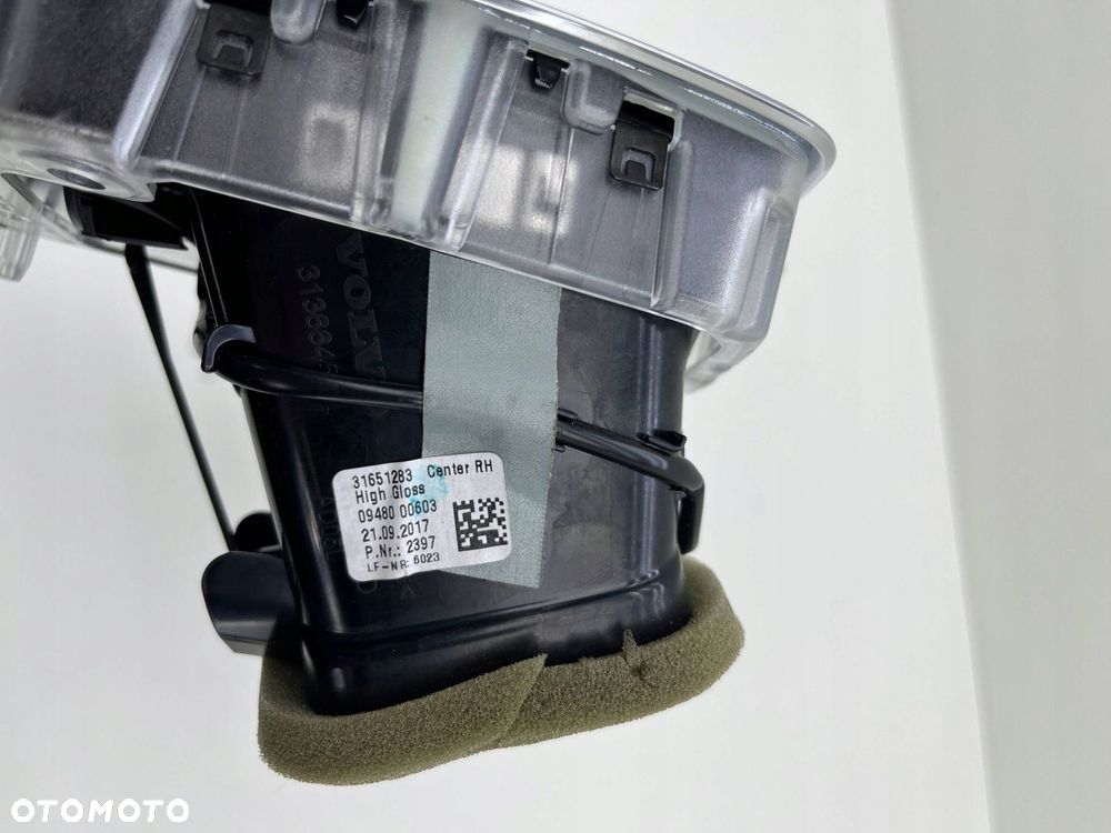 VOLVO XC90 II RAMKA EKRANU DEKOR DESKI KRATKI KOMPLET 31651283 31393583 - 10