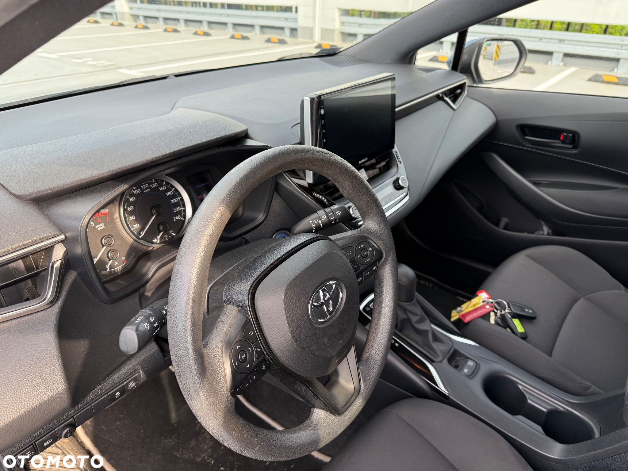 Toyota Corolla 1.8 Hybrid Active - 14