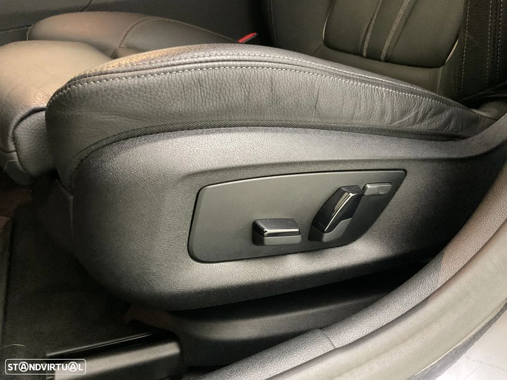 BMW 530 e Pack Desportivo M - 21