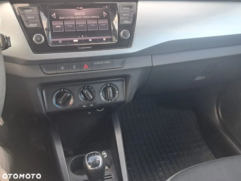 Skoda Fabia - 2