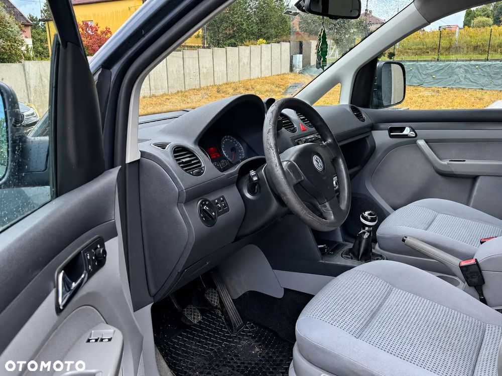 Volkswagen Caddy - 15