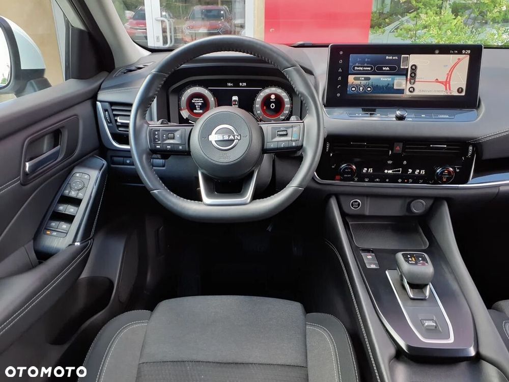 Nissan Qashqai 1.3 DIG-T N-Connecta DCT - 6