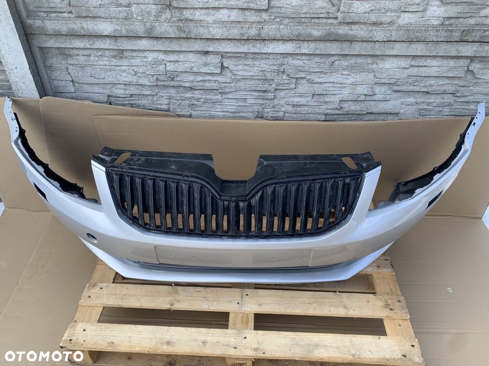 zderzak przedni przód na spryskiwacze skoda octavia III lift 5E0807221 - 5