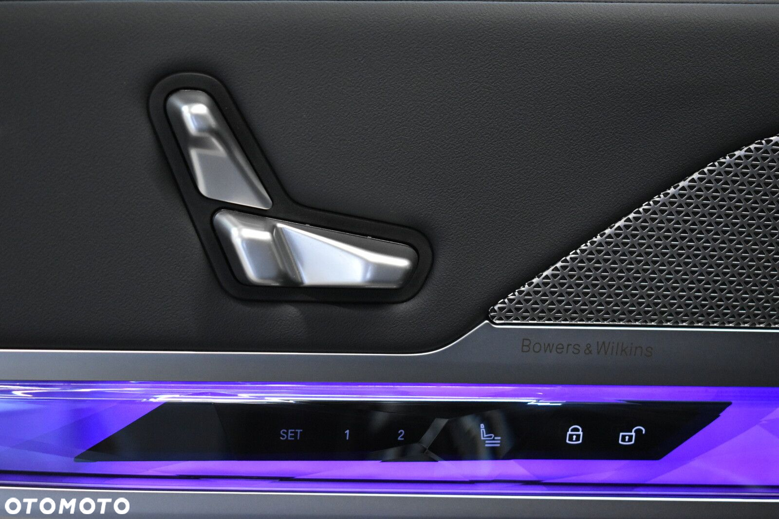 BMW Seria 7 - 8