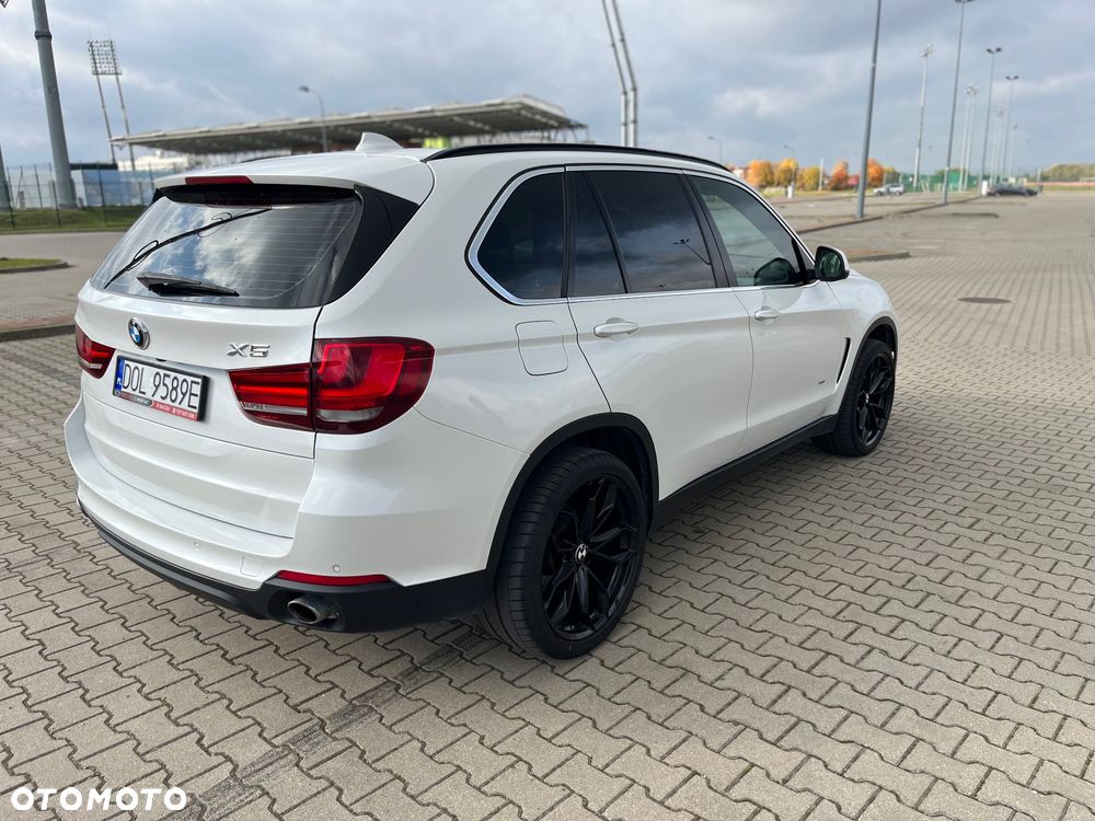 BMW X5 xDrive25d - 11