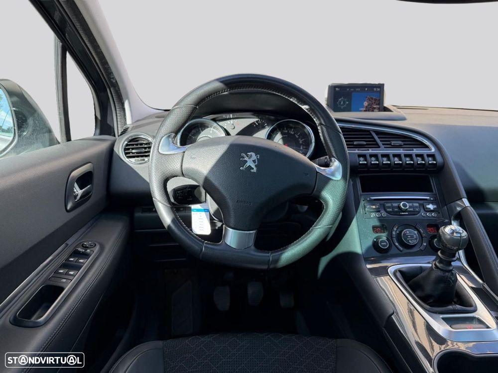 Peugeot 3008 - 16