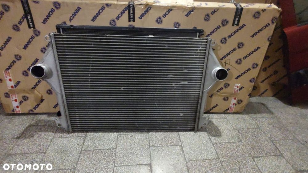 Scania OE 2433149 Chłodnica POWIETRZA INTERCOLER