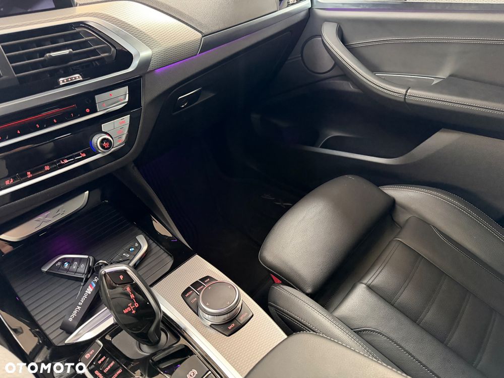 BMW X4 xDrive25d sport - 17