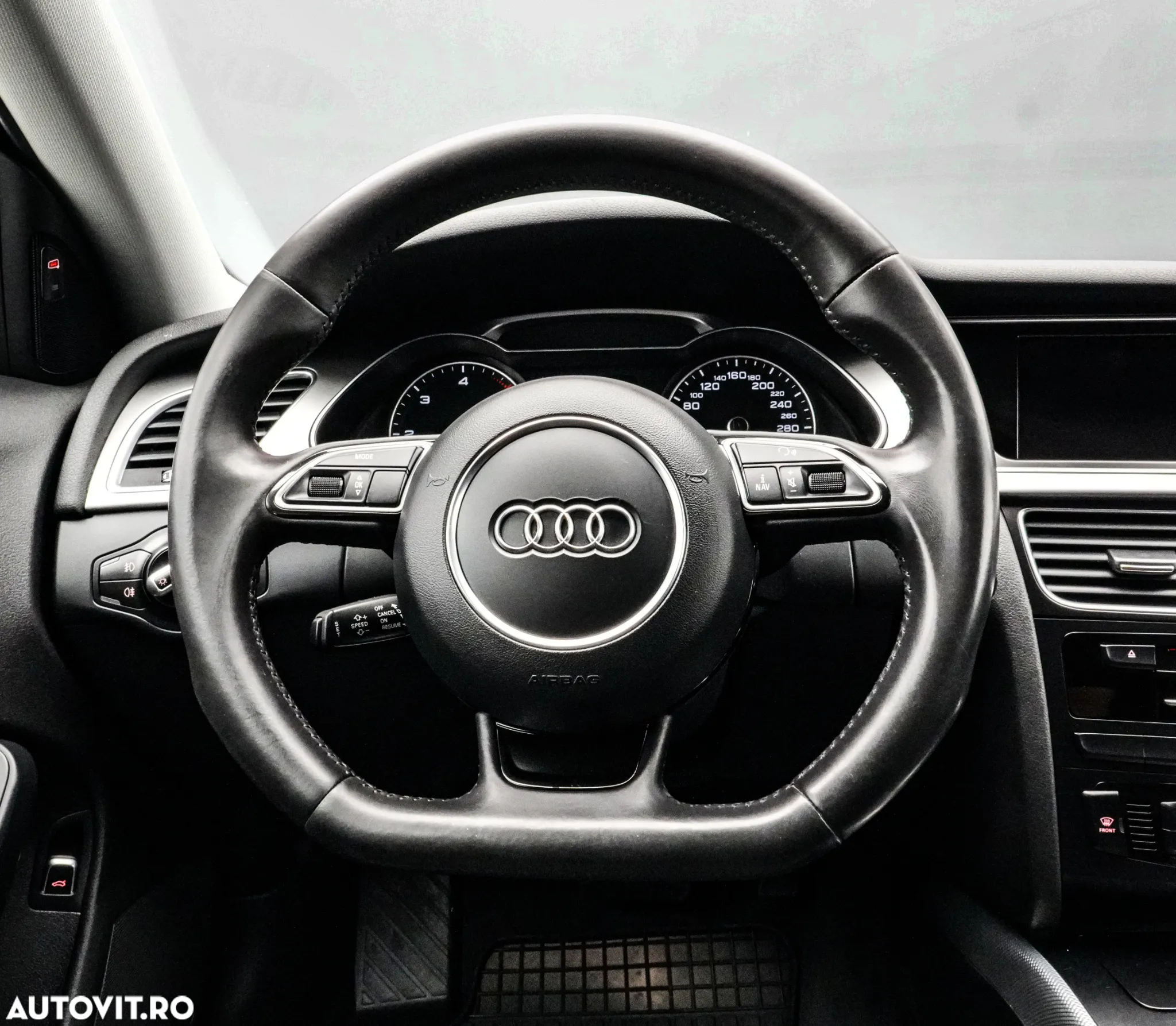 Audi A4 2.0 TDI quattro Stronic - 15