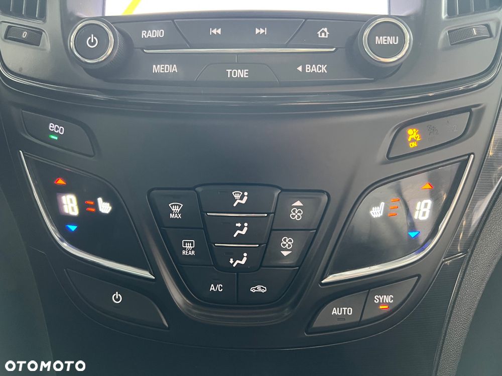 Opel Insignia - 18
