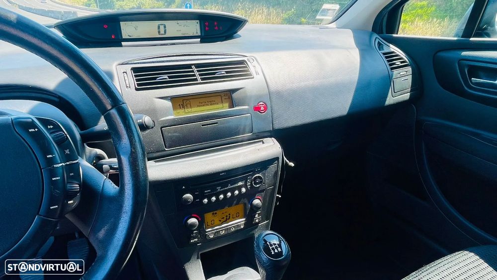 Citroën C4 1.6 HDi 110 SX Pack - 12