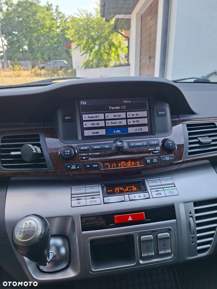 Honda FR-V 2.0 Comfort - 8