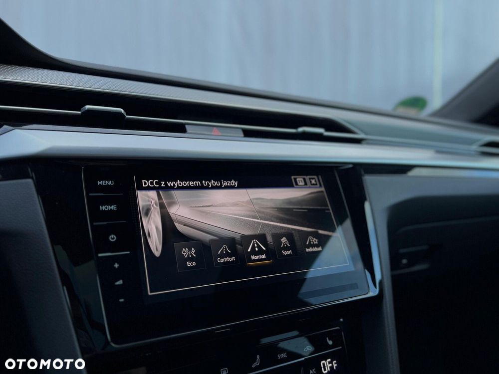 Volkswagen Arteon 2.0 TDI 4Motion R-Line DSG - 35
