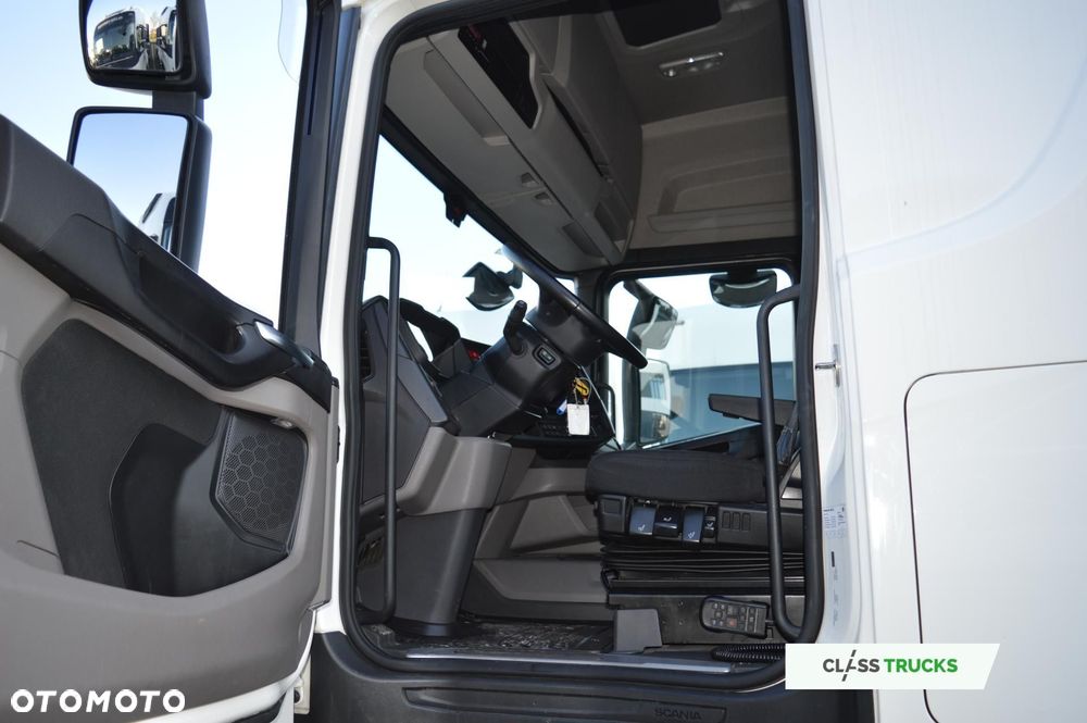 Scania R460 CR20H Cab, Adaptive Cruise Control - 9