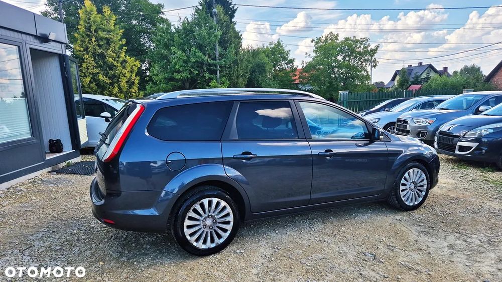 Ford Focus 1.6 16V Titanium - 12